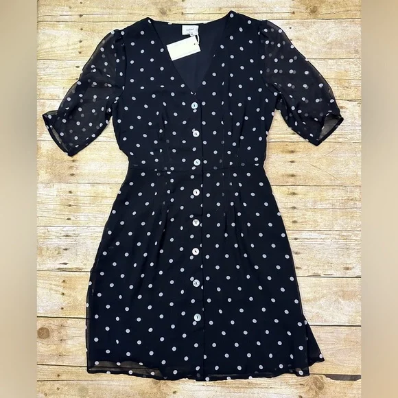 Wilfred button store front dress